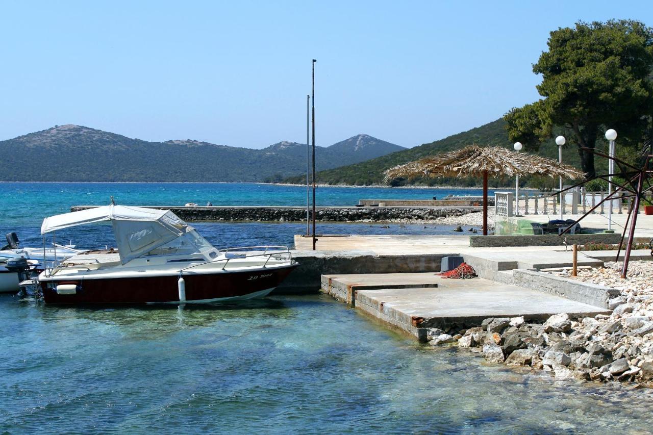 Apartments By The Sea Brgulje, Molat - 6241 Extérieur photo
