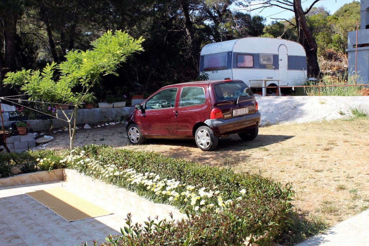 Apartments By The Sea Brgulje, Molat - 6241 Extérieur photo