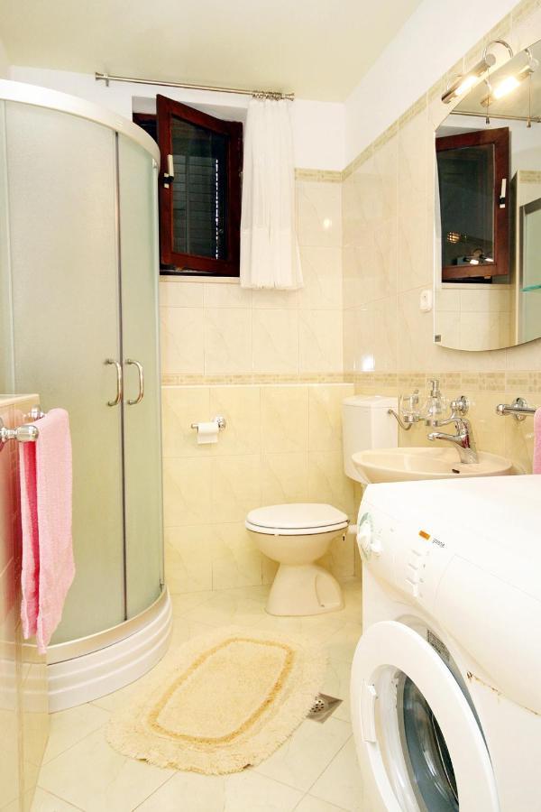 Apartments By The Sea Brgulje, Molat - 6241 Extérieur photo